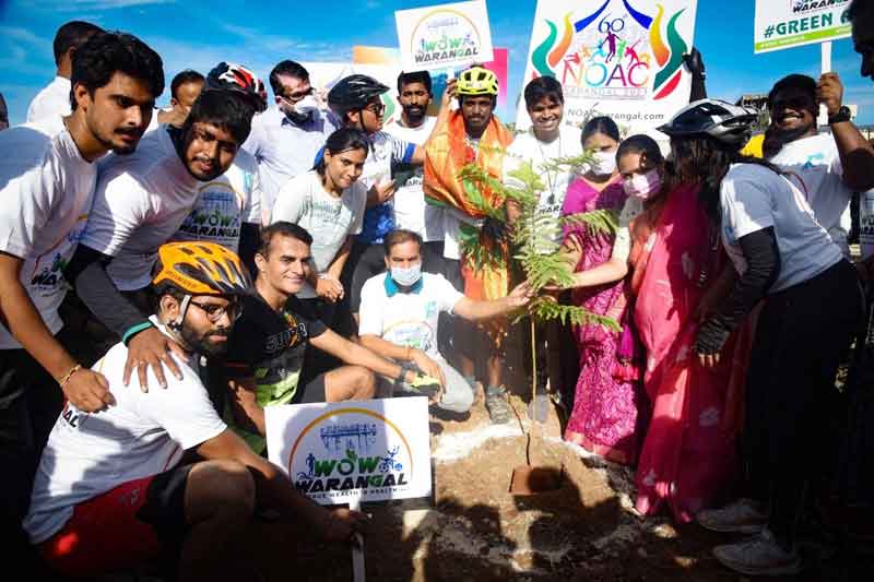 అథ్లెటిక్స్‌ పోటీలను విజయవంతం చేయండి