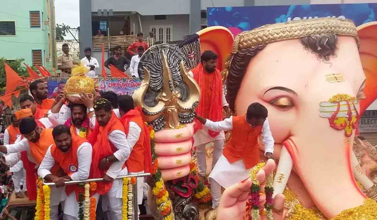 బాలాపూర్‌ గణేశుని లడ్డూ వేలానికి రంగం సిద్ధం
