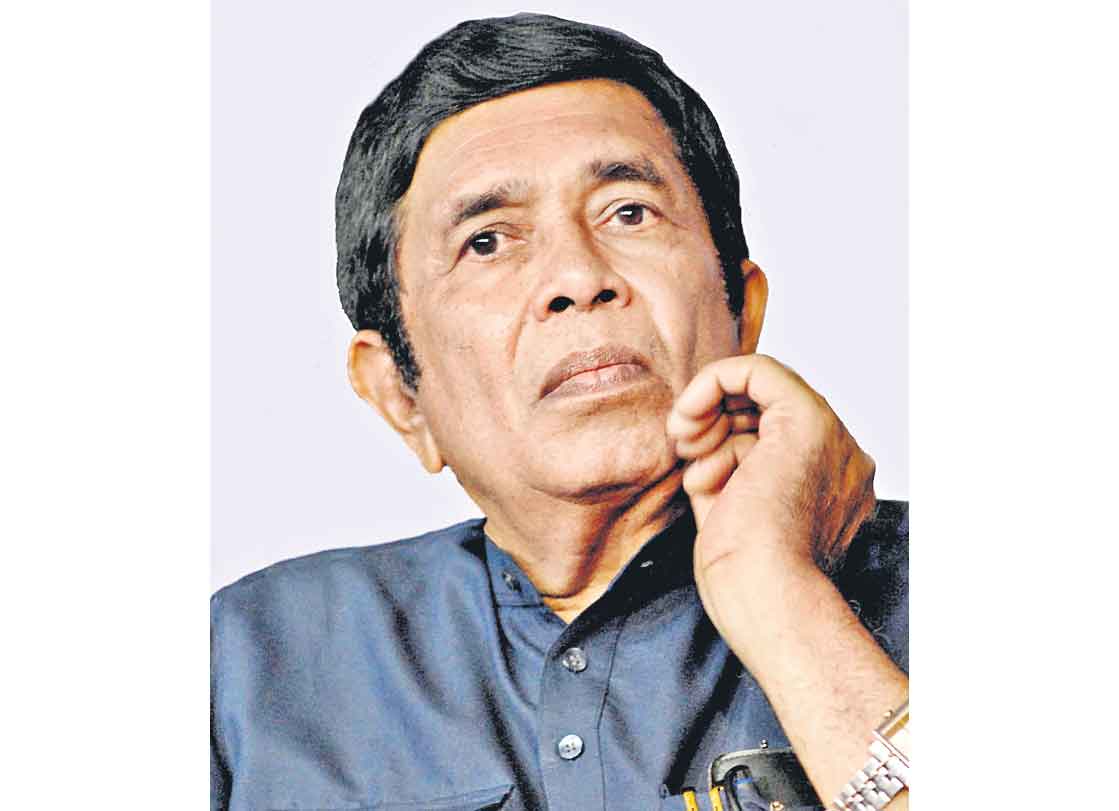 ఆస్కార్‌ ఫెర్నాండెజ్‌ కన్నుమూత