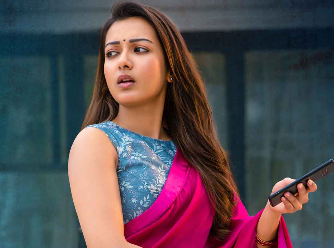 Catherine Tresa | అభినవ శశిరేఖ
