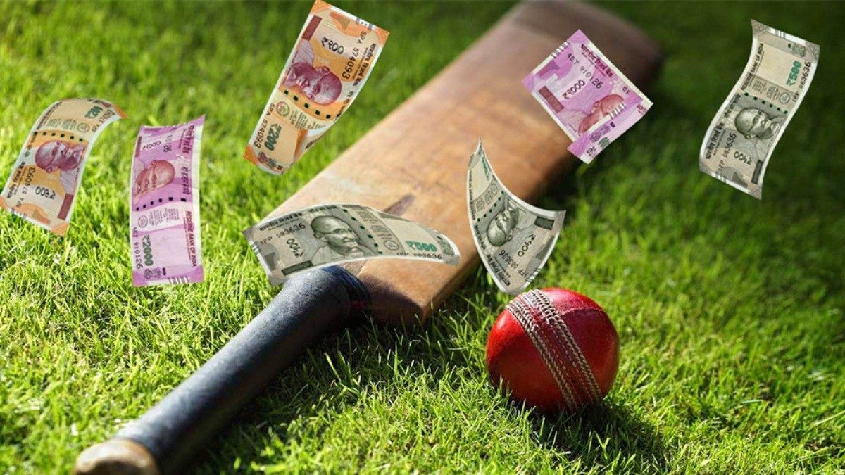 Cricket betting | క్రికెట్‌ బెట్టింగ్ నిర్వ‌హిస్తున్న‌వ్యక్తి అరెస్ట్ , రూ.1 లక్ష నగదు స్వాధీనం..