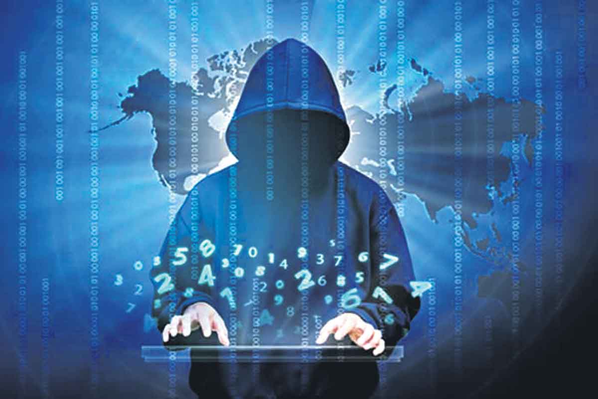 సైబర్‌ మోసం యువతి ఖాతాలో నుంచి నగదు మాయం