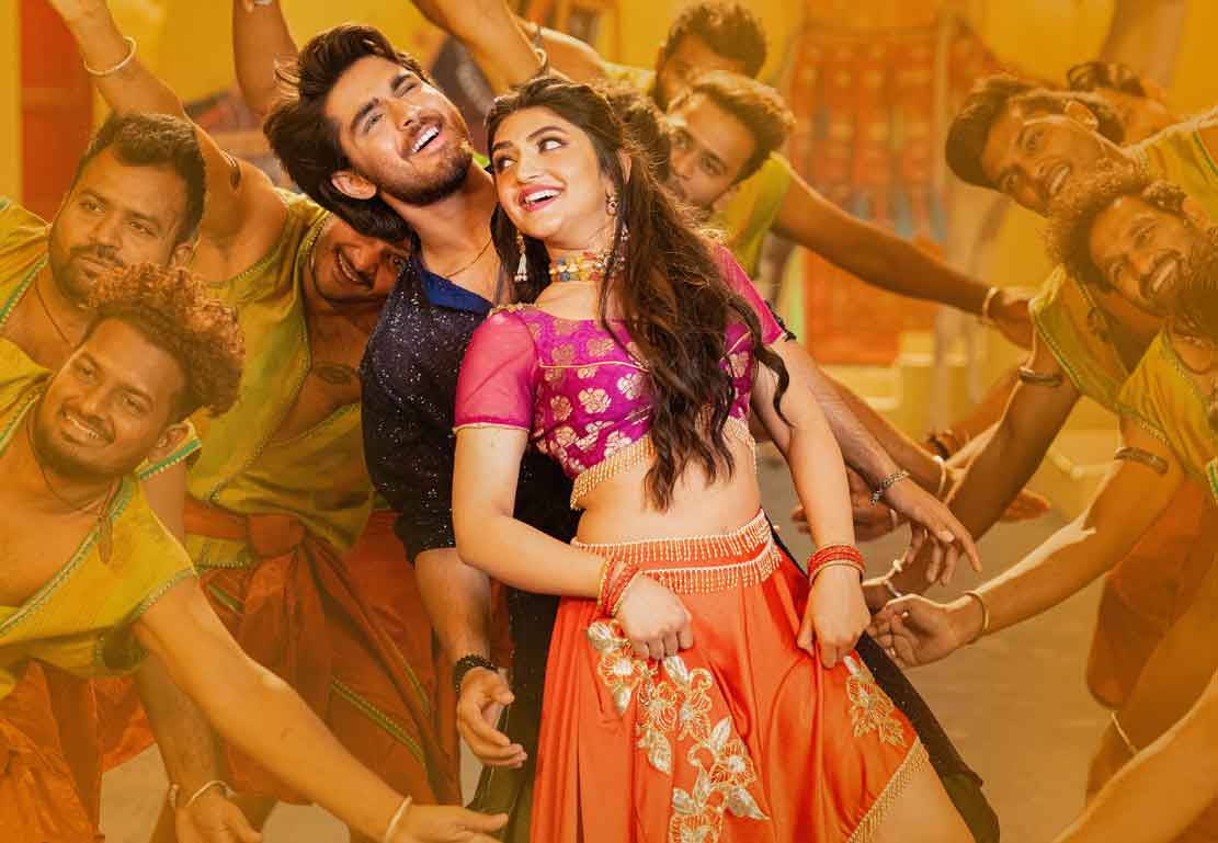 Pelli sandadi Movie | ఏడడుగుల పయనం