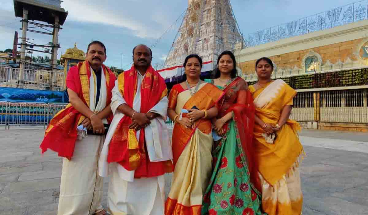 శ్రీవారిని దర్శించుకున్న ఎమ్మెల్యే చల్లా ధర్మారెడ్డి