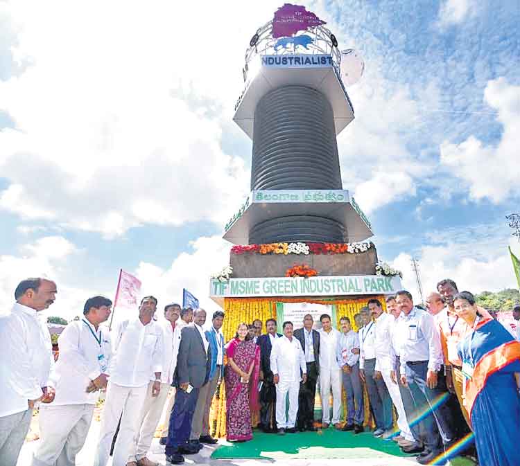 దండు మల్కాపూర్‌ అదుర్స్‌