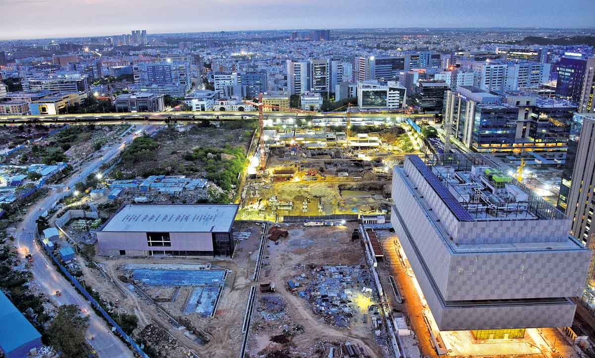 Hyderabad IT Corridor | ఆఫీస్‌ స్పేస్‌లో హైదరాబాద్‌ దూకుడు.. బెంగళూరుతో పోటా పోటీ