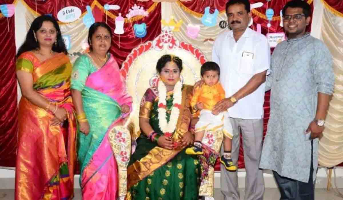 మూడు రోజుల పాటు నాలుగు శ‌వాల మ‌ధ్య‌ 2 ఏండ్ల ప‌సిపాప‌