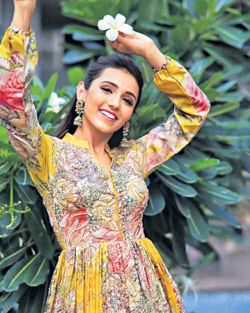 చేనేత ఉద్యమకారిణి