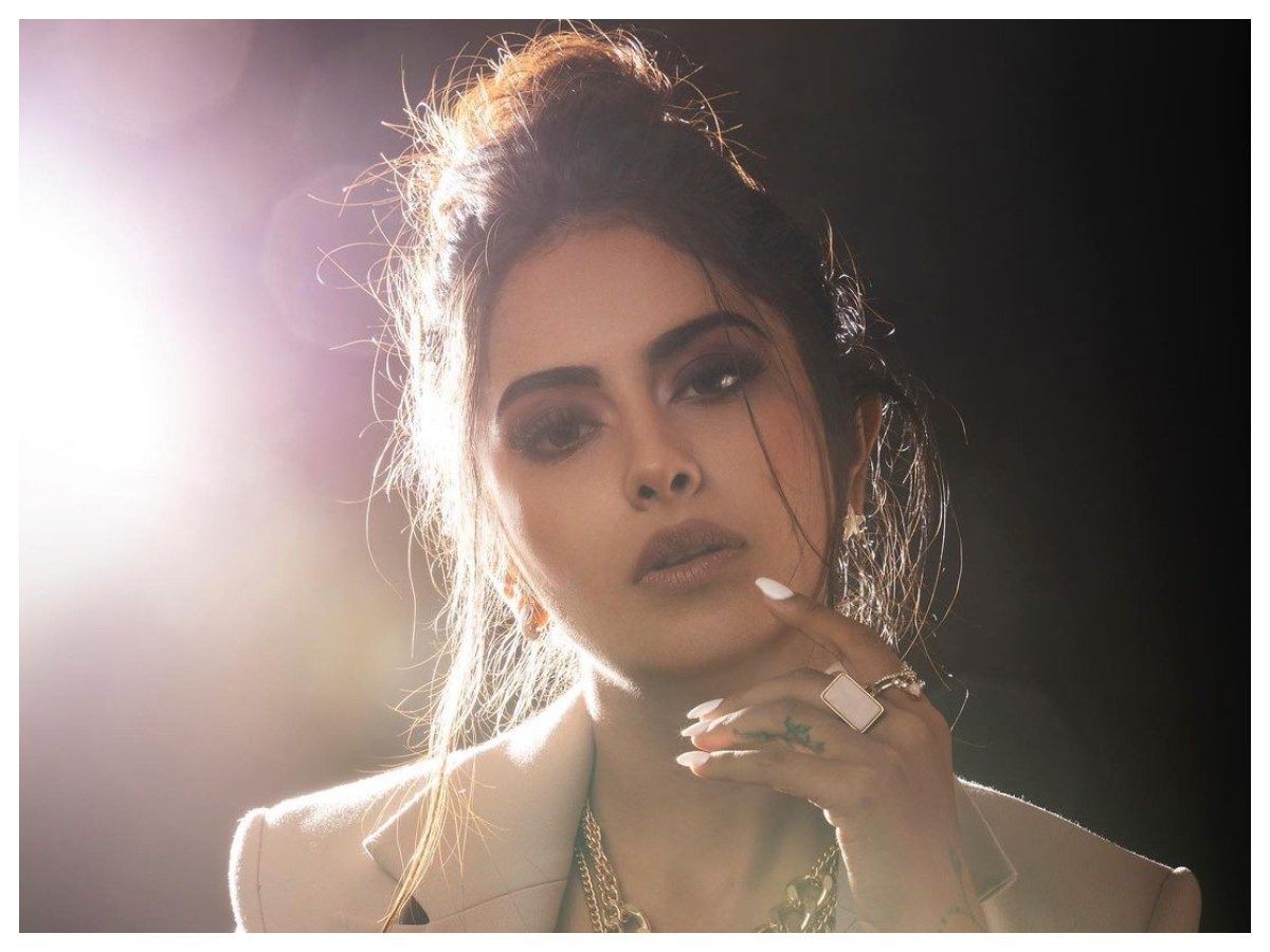 Avika Gor | గ్లామర్ డోసు పెంచిన అవికా గోర్