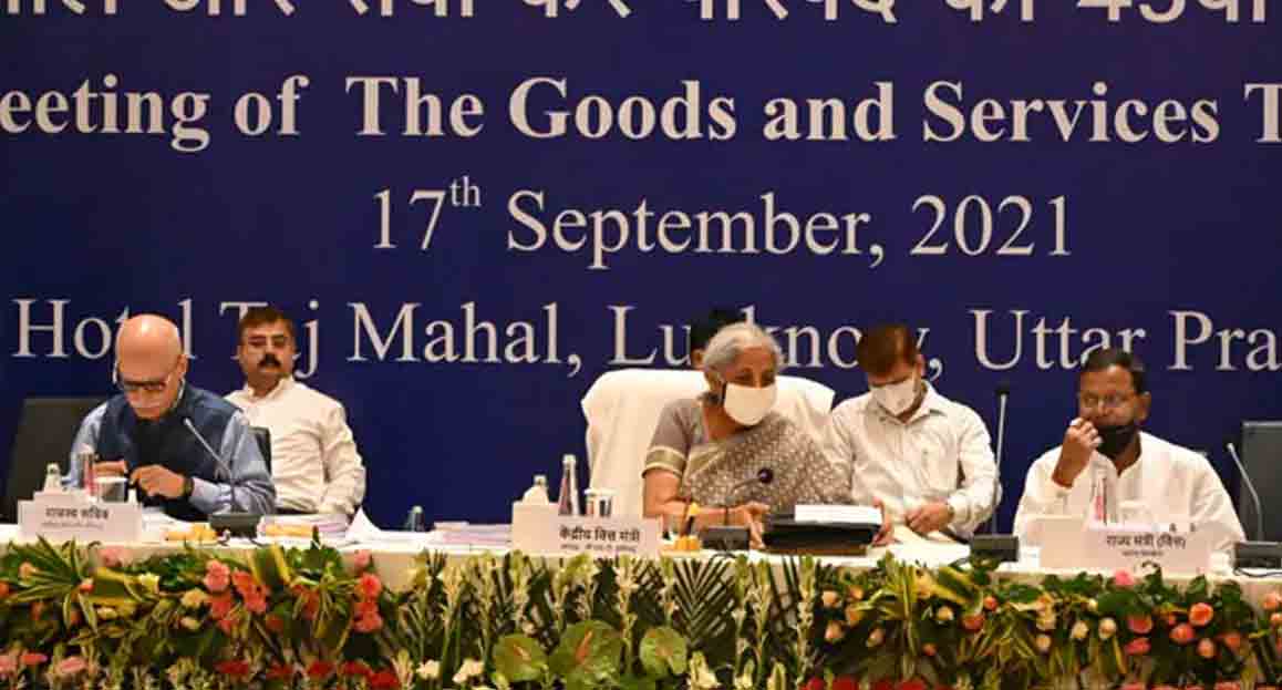 లక్నోలో జీఎస్టీ మండలి సమావేశం.. హాజరైన మంత్రి హరీశ్‌ రావు