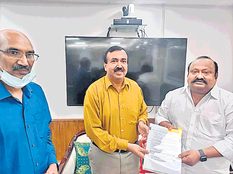 ధాన్యం సేకరణపై ఢిల్లీలో చర్చ