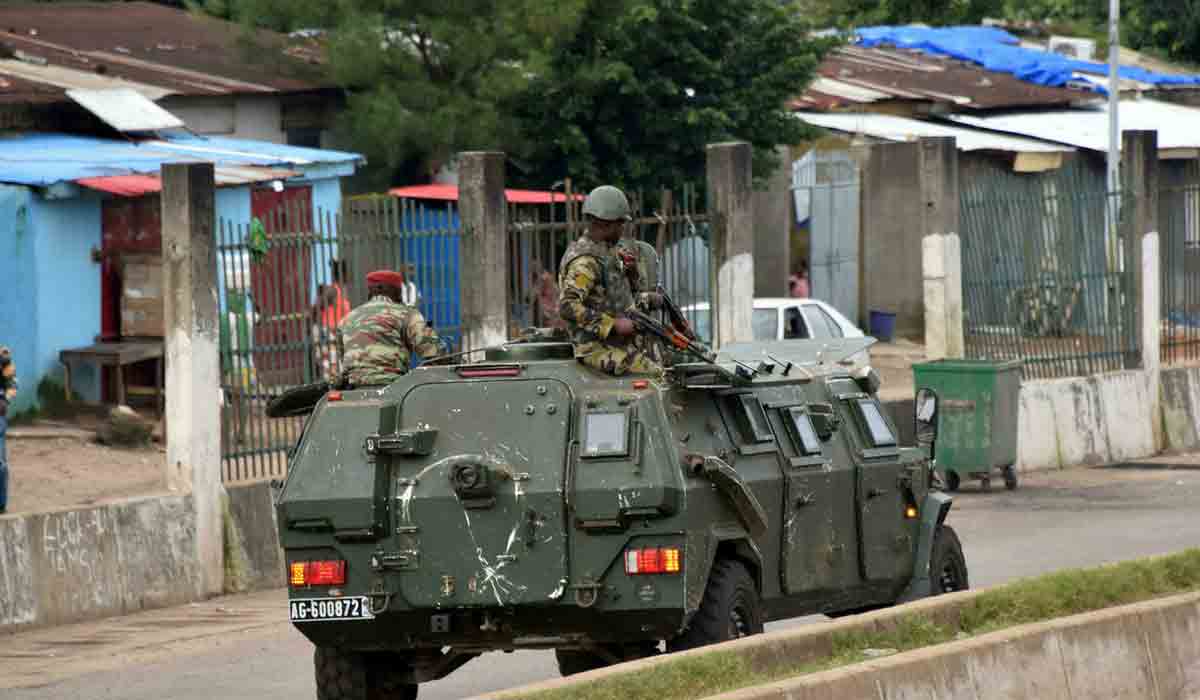 గినియాలో సైనిక తిరుగుబాటు.. ప్రెసిడెంట్‌ అరెస్ట్‌