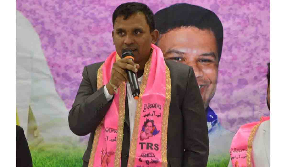హుజురాబాద్‌లో టీఆర్ఎస్ ఎన్నారై శాఖ ప్రచారం : గుర్రాల నాగరాజు