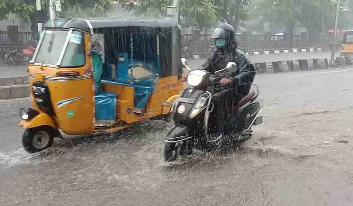 రానున్న 5 గంటల్లో హైదరాబాద్‌లో భారీ నుంచి అతిభారీ వర్షం