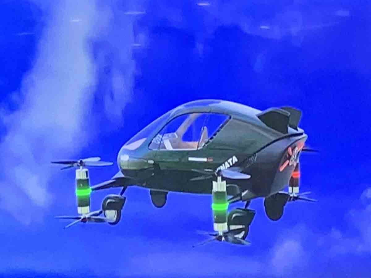 త్వరలో అందుబాటులోకి హైబ్రిడ్ ఫ్లయింగ్ కారు