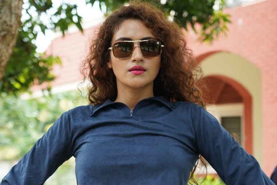 రహస్య ఛేదనలో..