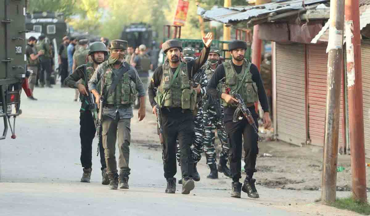 పీవోకే వెళ్తున్న ముగ్గురు పదో తరగతి విద్యార్థులు అరెస్ట్‌