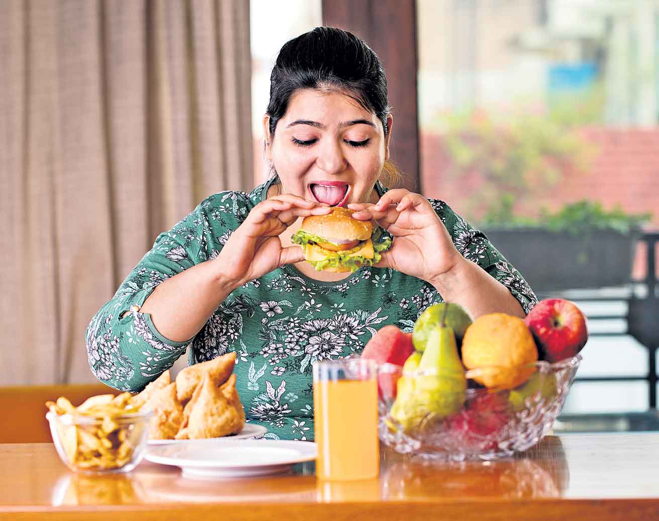 Junk Food | మితిమీరిన ఆక‌లిని అధిగ‌మించ‌డం ఎలా..?