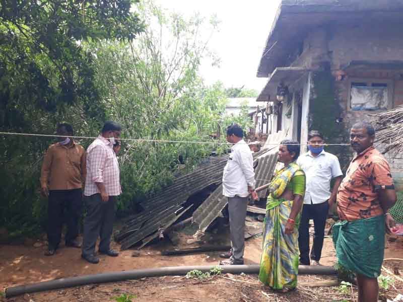 ఉమ్మడి జిల్లాలో తీవ్రంగా ‘గులాబ్‌’ ప్రభావం
