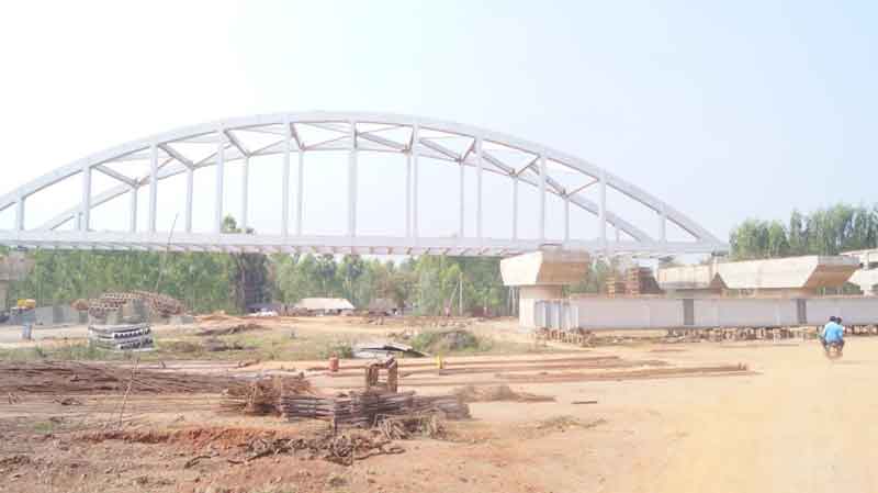 చక చకా రైల్వే లైన్‌