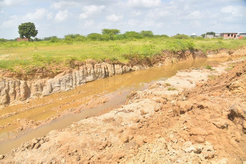 వరదకు అడ్డుకట్ట