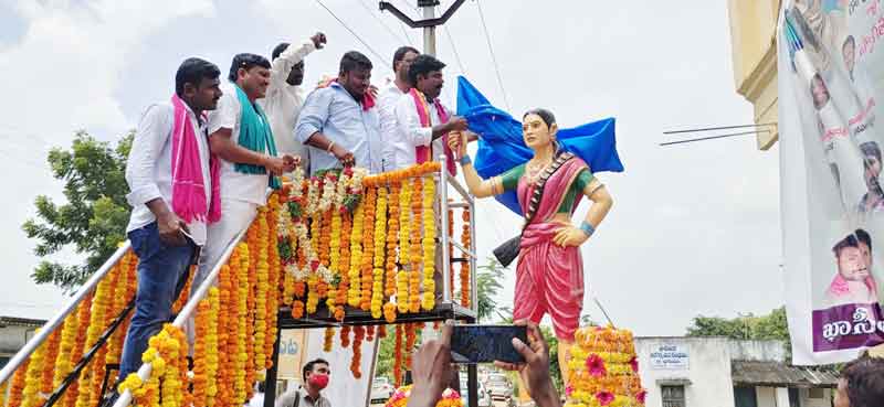 చాకలి ఐలమ్మ స్ఫూర్తితోనే తెలంగాణ సాధన