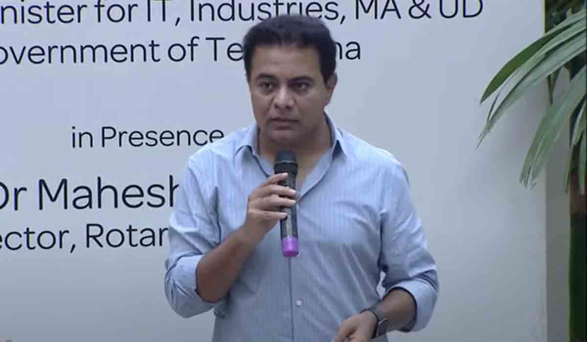 కొన్ని కార్యక్రమాల్లోనే ఆత్మసంతృప్తి: మంత్రి కేటీఆర్‌