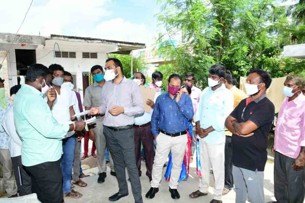 అర్హులందరికీ దళితబంధు