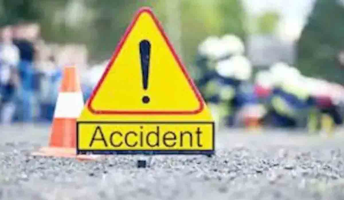 కర్ణాటకలో రోడ్డు ప్రమాదం.. 8 మంది ఆంధ్రా కూలీలు దుర్మరణం