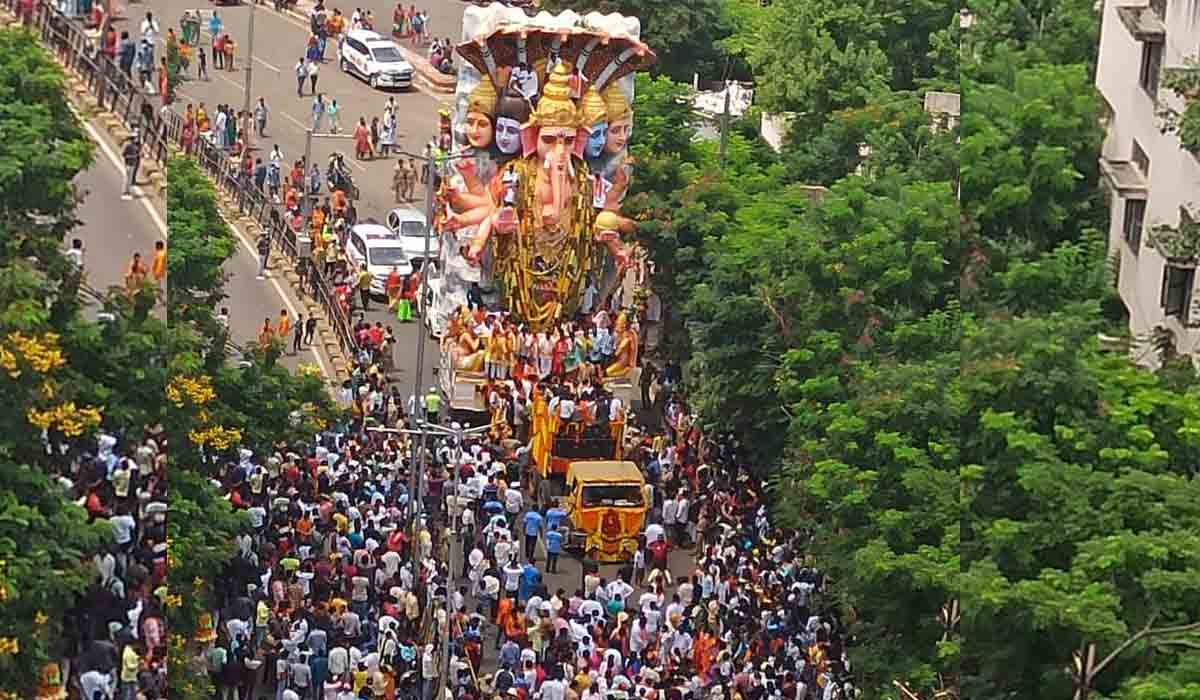 మరికొద్దిసేపట్లో గంగమ్మ ఒడికి ఖైరతాబాద్‌ గణనాథుడు
