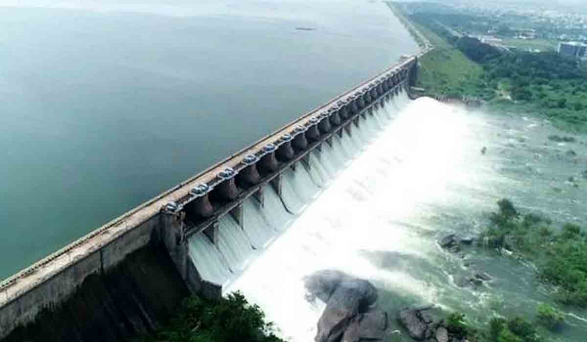 ఉధృతంగా ప్రవహిస్తున్న మోయతుమ్మెద వాగు.. దిగువ మానేరుకు భారీ వరద