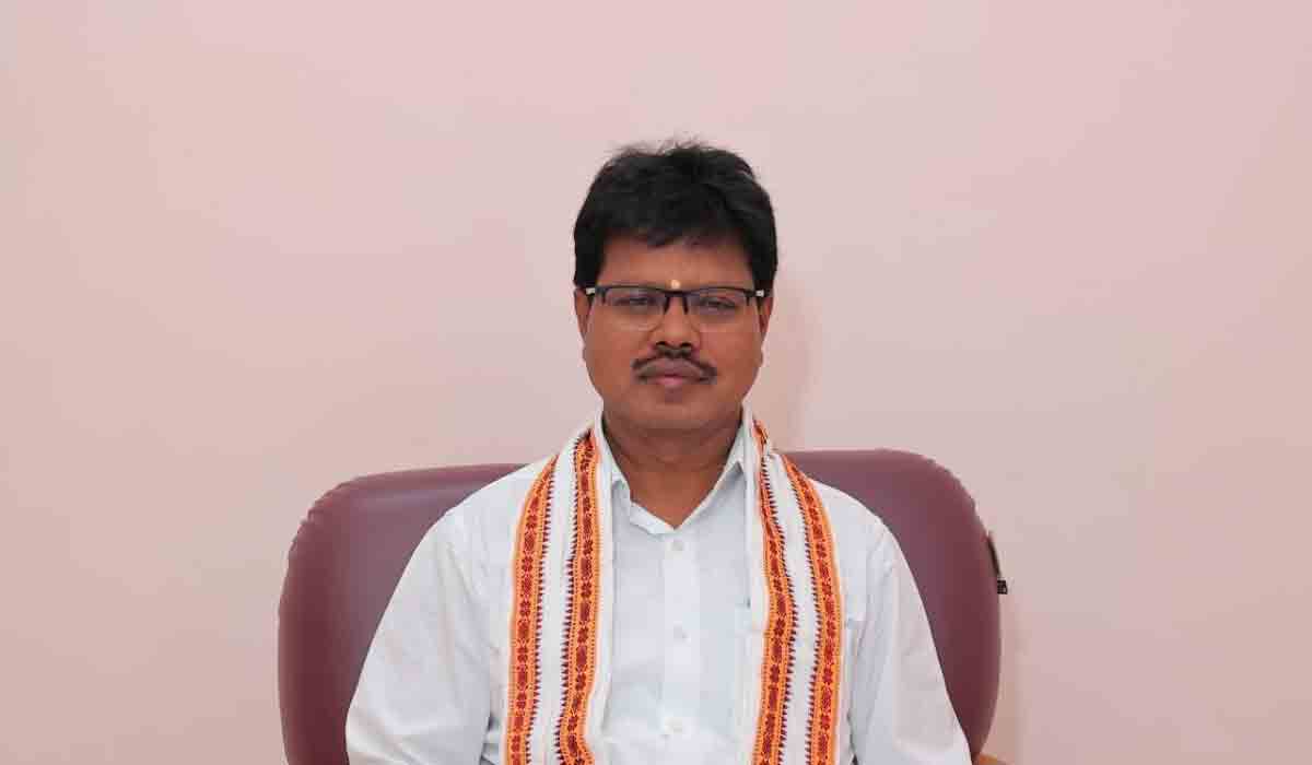 Srisailam | భక్తుల విశ్వాసాన్ని సొమ్ము చేసుకునే వారిపై చర్యలు : ఈవో