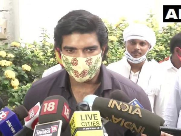 లైంగిక దాడి కేసులో ఎల్జేపీ ఎంపీకి ముంద‌స్తు బెయిల్ మంజూరు