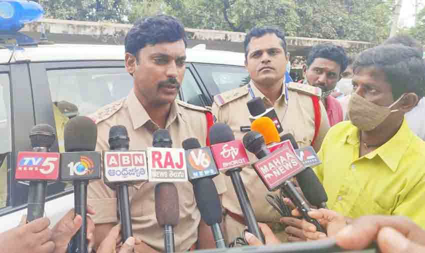 కట్టుకున్నోడే కాలయముడు