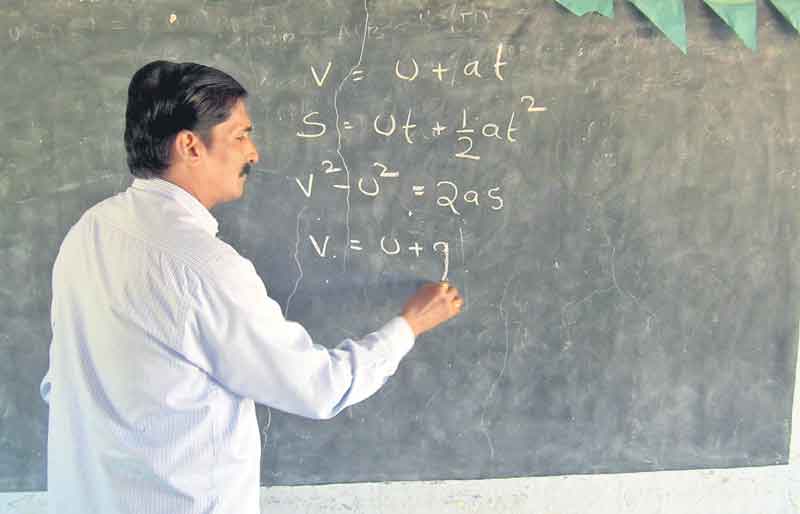 గెస్ట్‌ లెక్చరర్లకు ఓకే..