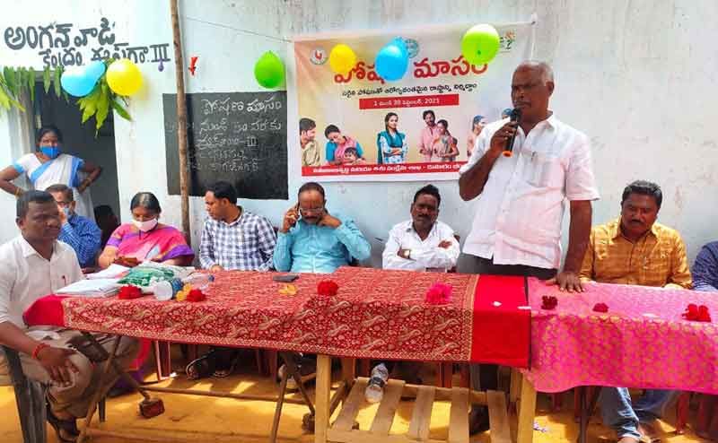 పోషకాహారం తీసుకోవాలి