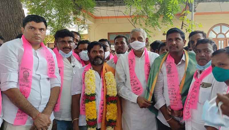 టీఆర్‌ఎస్‌ను మరింత బలోపేతం చేయాలి