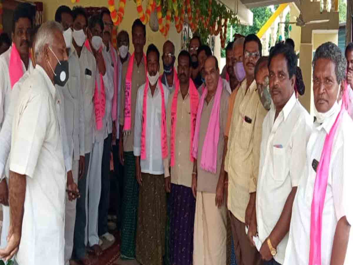 Aswaraopeta MLA | గ్రామకమిటీలు పార్టీ ప్రతిష్టను పెంచాలి : ఎమ్మెల్యే మెచ్చా నాగేశ్వరరావు..
