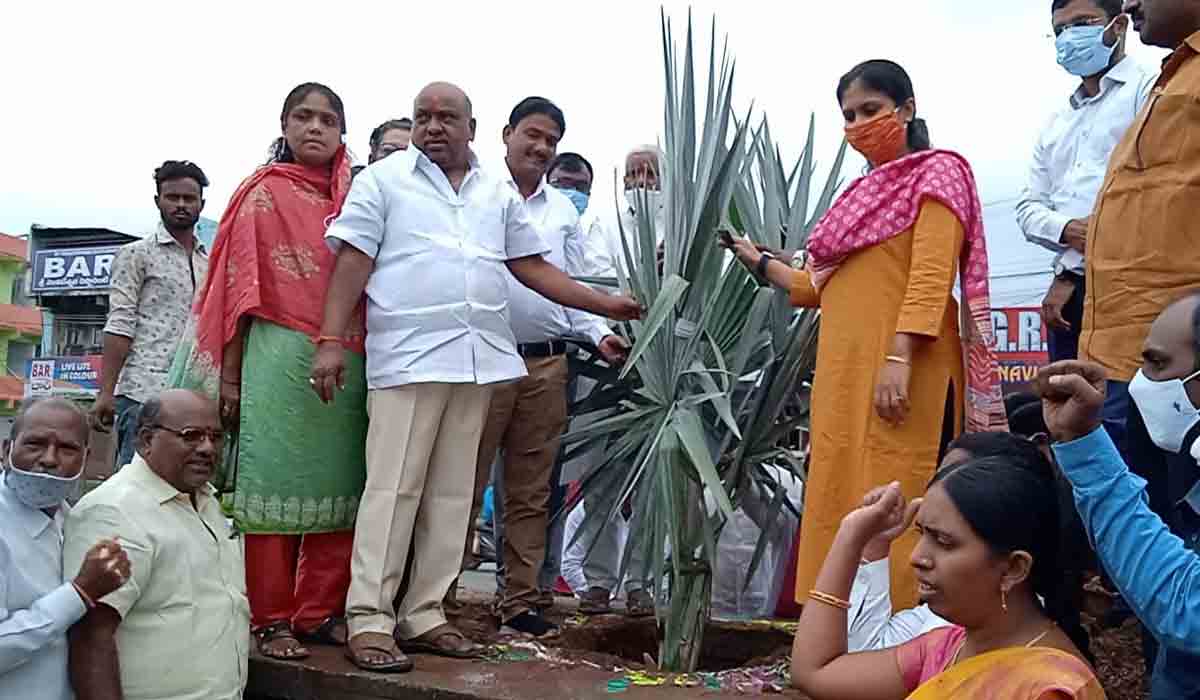అందరి భాగస్వామ్యంతోనే ఆదిలాబాద్‌ అభివృద్ధి: జోగు రామన్న