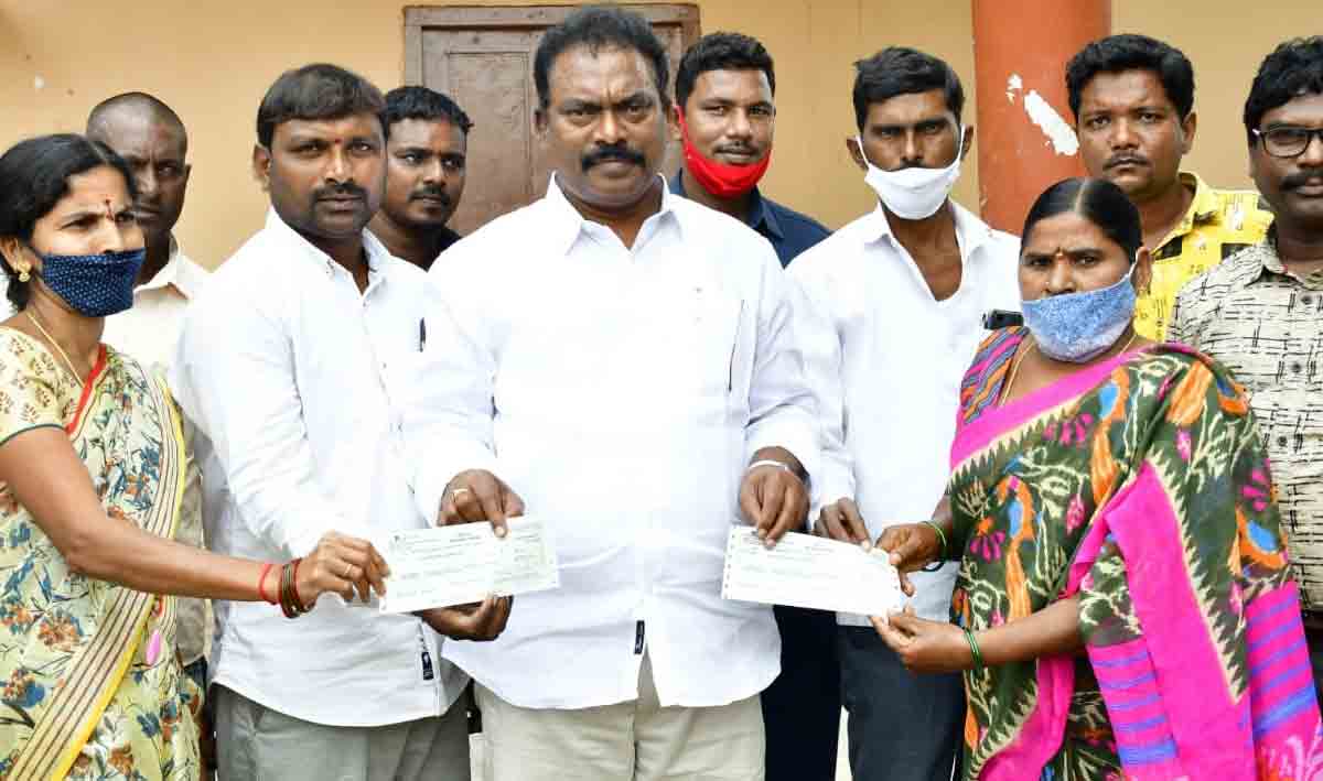 Kalyanalaxmi : ఆడబిడ్డలకు అండగా టీఆర్ఎస్ ప్రభుత్వం: ఎమ్మెల్యే సుంకె రవిశంకర్