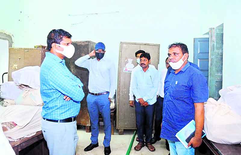 ఈ-ఫైలింగ్‌ ద్వారా రికార్డులు భద్రపర్చాలి : కలెక్టర్‌