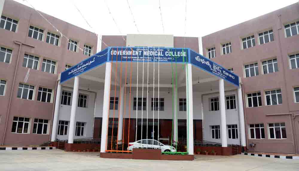 3 నెలల్లో 8 మెడికల్‌ కాలేజీలు!