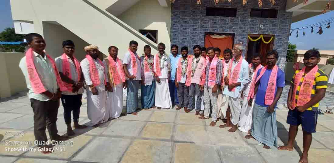 ‘సంక్షేమ పథకాలు ప్రజల్లోకి తీసుకెళ్లాలి’