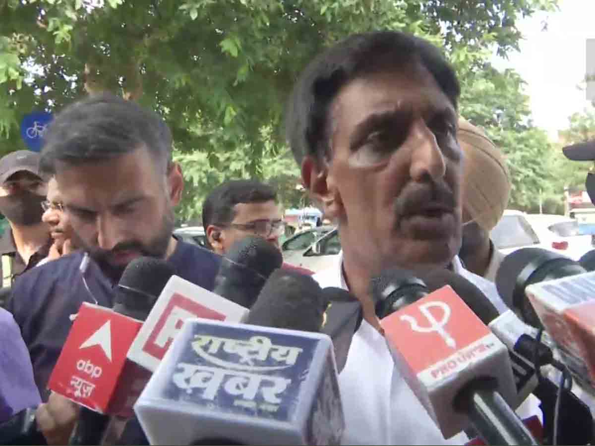 నేనైతే అమరీందర్‌ను పార్టీ నుంచి తొలగించేవాడిని: సిద్ధూ అనుచరుడు ముస్తఫా