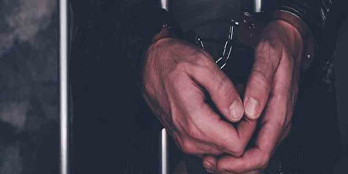 ముంబైలో ఓ వ్య‌క్తి ఘాతుకం.. హ‌త్యకేసులో బెయిల్‌పై వ‌చ్చి మ‌రో హ‌త్య‌..!