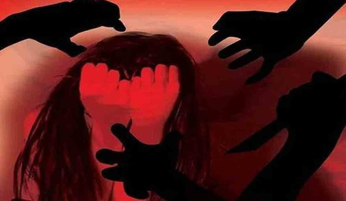 నిజామాబాద్‌లో యువతిపై సామూహిక అత్యాచారం