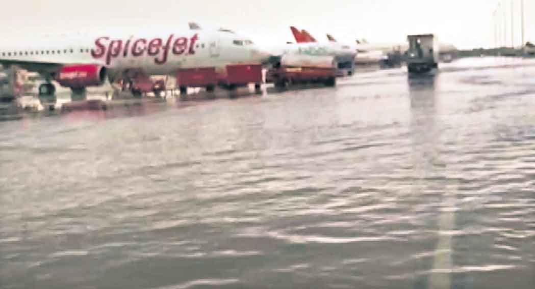 ఢిల్లీలో 46 ఏండ్ల రికార్డు వాన