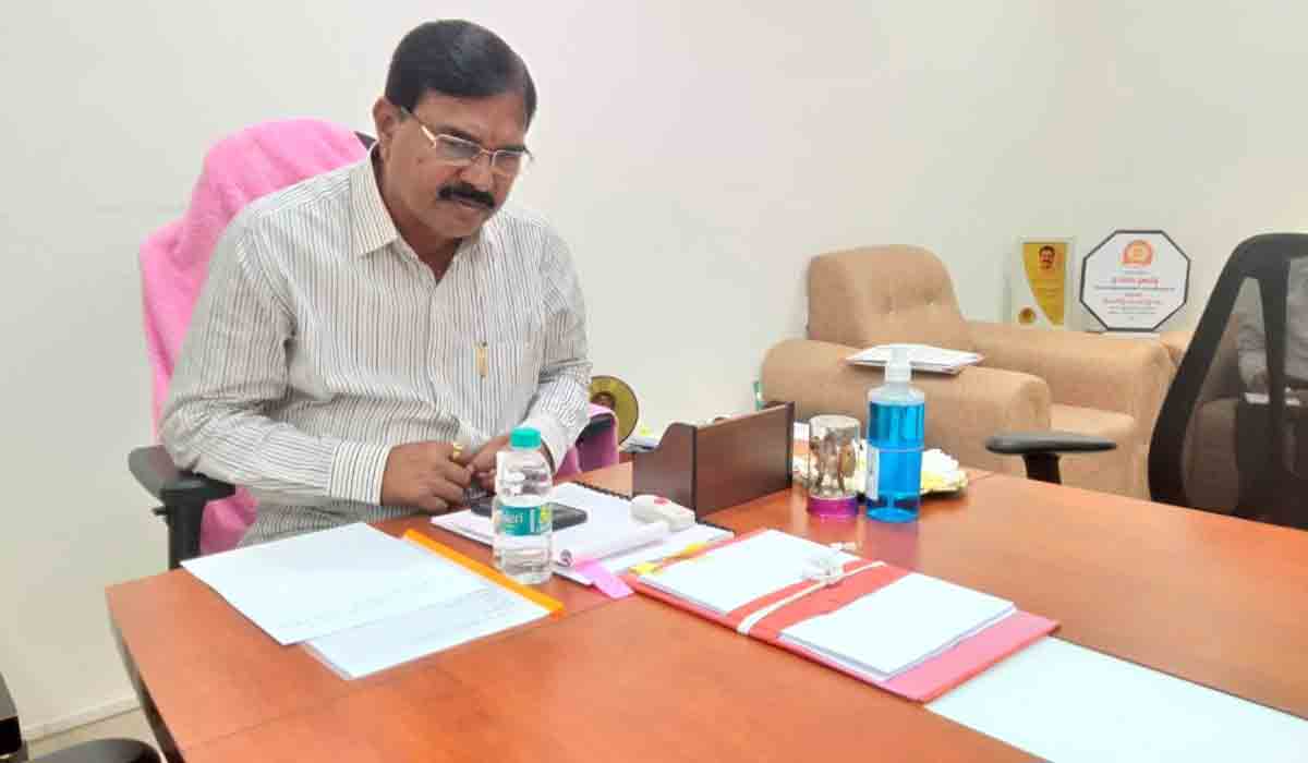 కేవలం వరి పంటే కాదు… అన్ని రకాల పంటలు పండించాలి