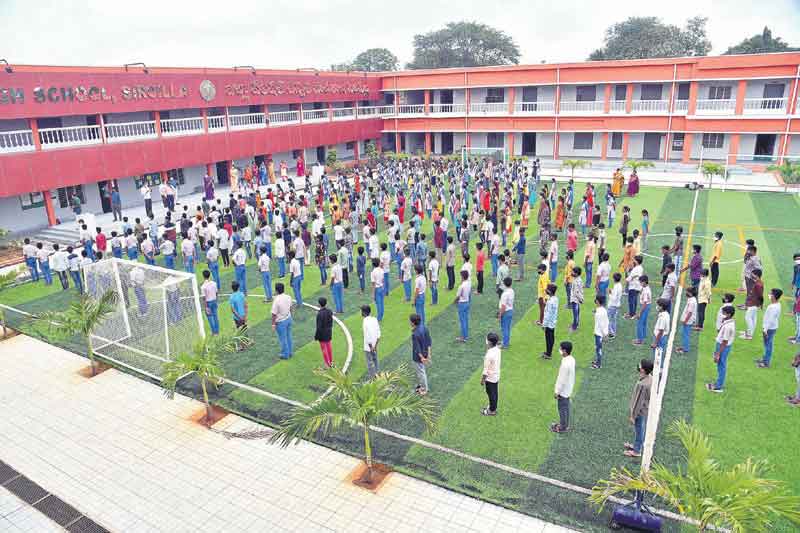 సర్కారు బడికే సై