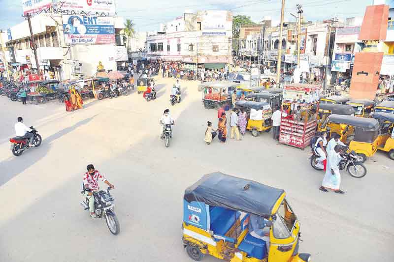 జనజీవనం యథాతథం